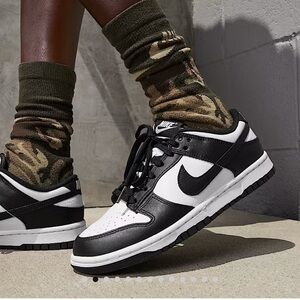 Nike Dunk Retro Lows Black White Sneakers Pandas